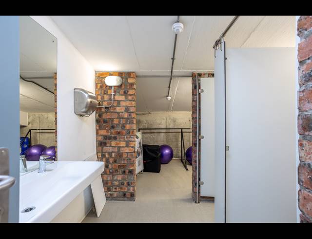 144M² OFFICE TO LET IN CAPE TOWN CITY CENTRE